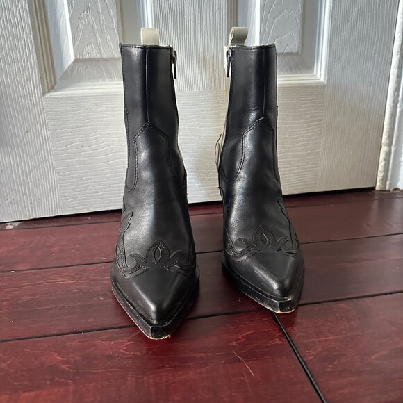 Dolce Vita Beaux Boot: Size 7, Black and White Leather - Picture 6 of 8